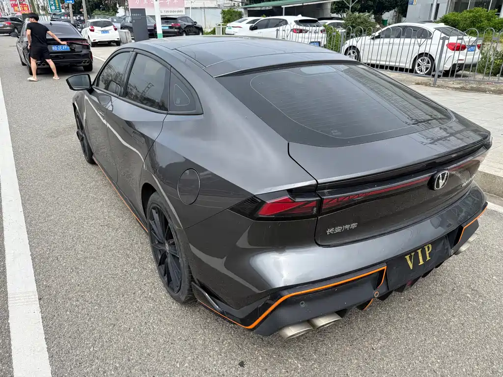 Changan UNI-V 2022 Model 1.5T Excellence Edition