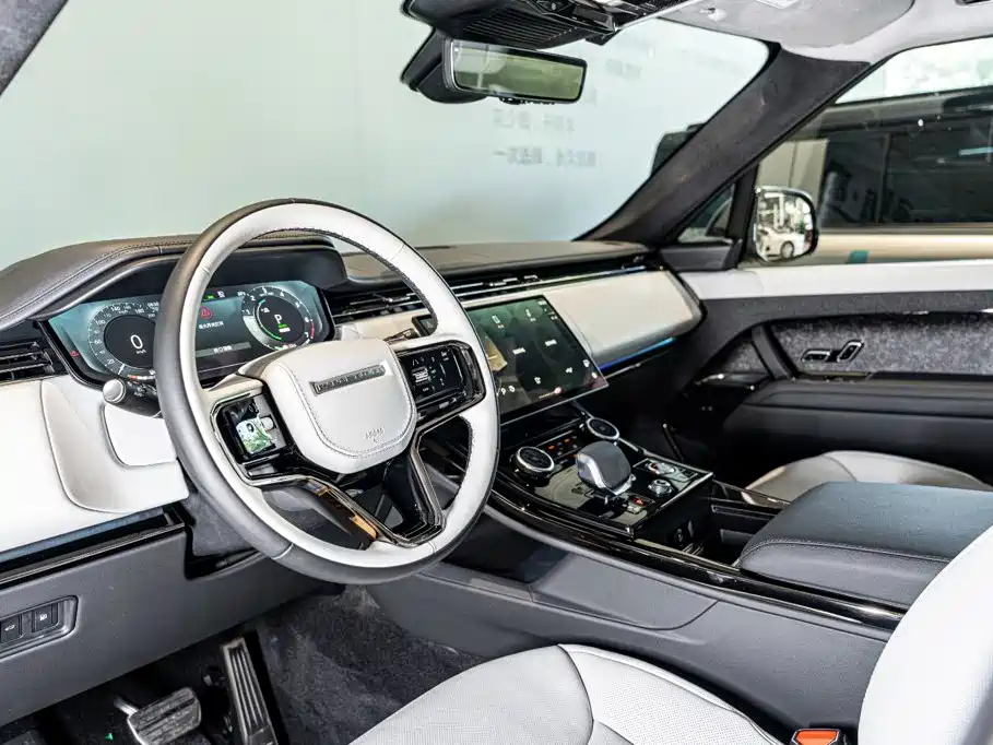 Range Rover Sport P510e Plug-in Hybrid First Edition 2023