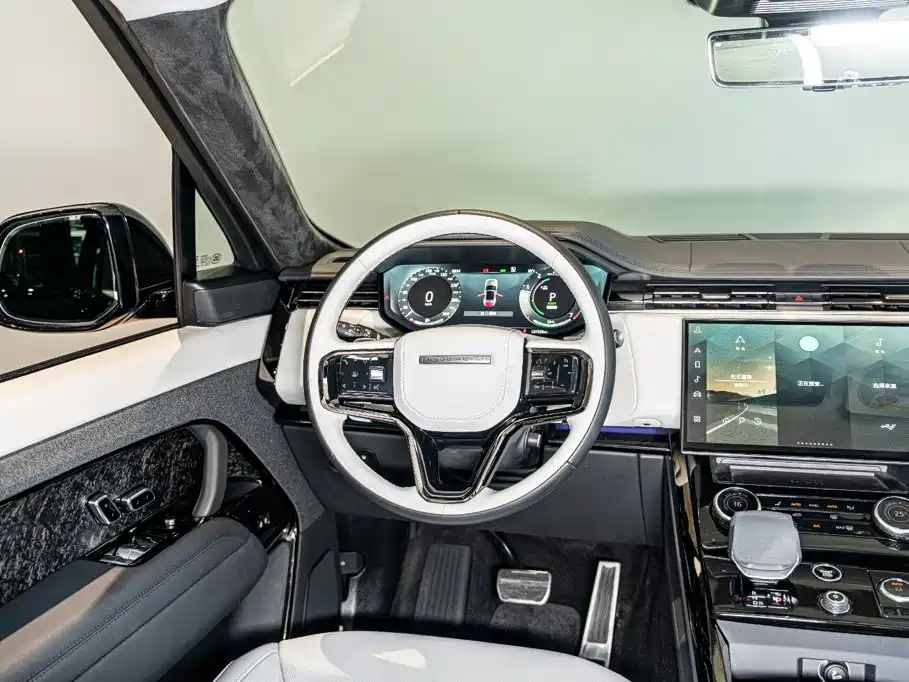 Range Rover Sport P510e Plug-in Hybrid First Edition 2023