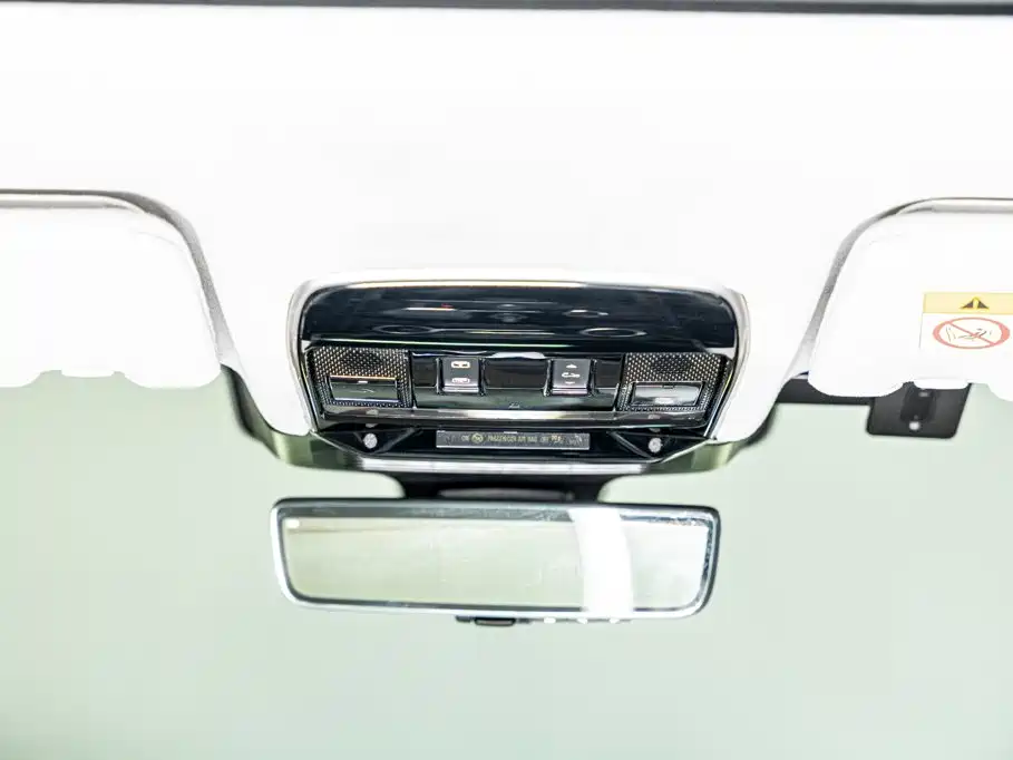Range Rover Sport P510e Plug-in Hybrid First Edition 2023