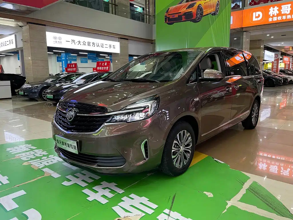Buick GL8 2020 Luxury Executive Coach 652T尊贵型