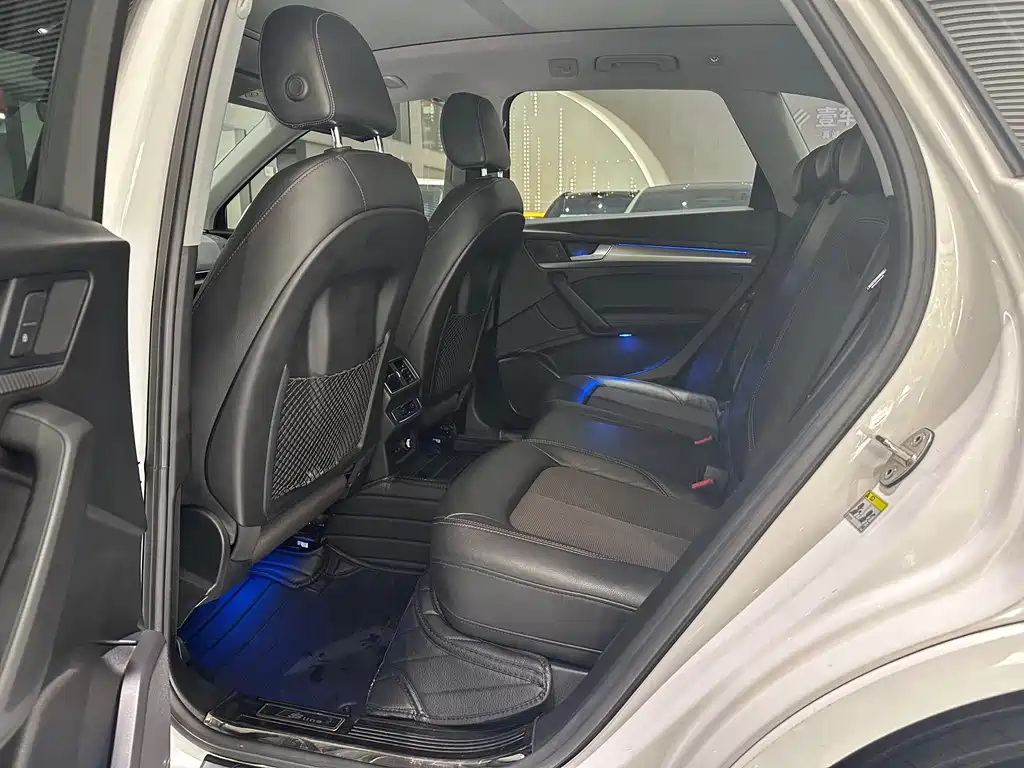 Audi Q5L 2018 45 TFSI Premium Fashion Edition National V