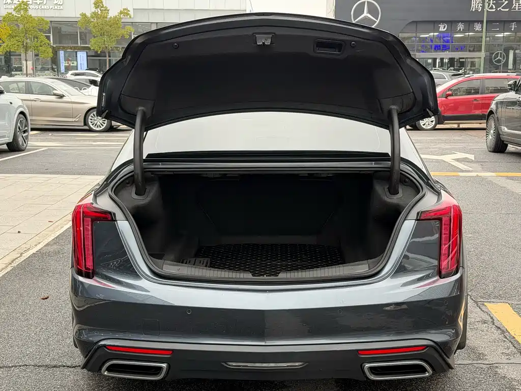 Cadillac CT5 2021 Model Year Restyled 28T Luxury Edition
