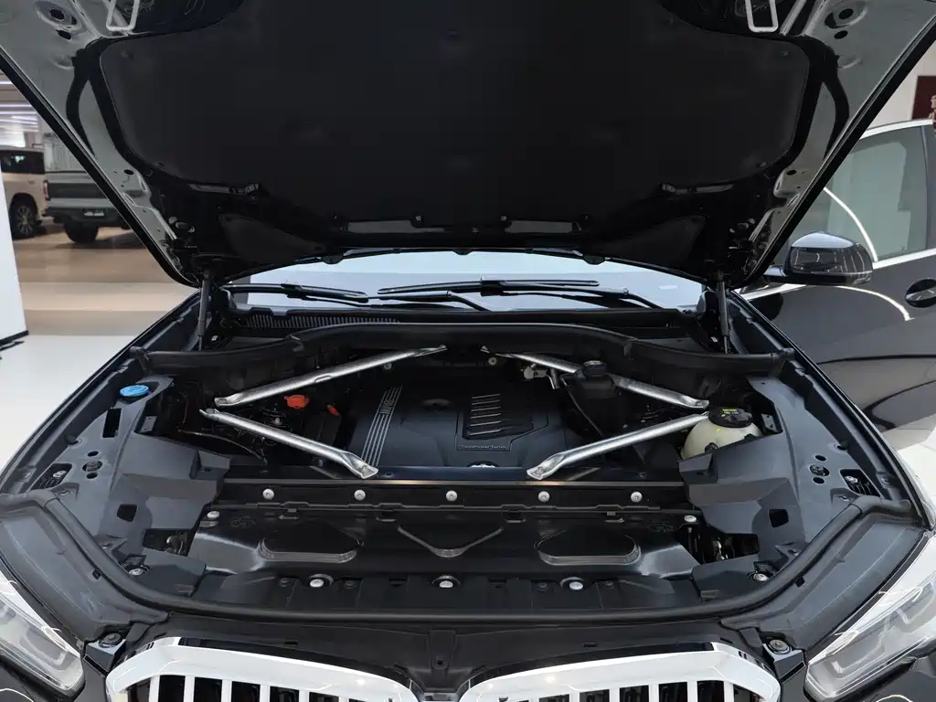 BMW X5 (Import) 2019 model xDrive40i M Sport Package