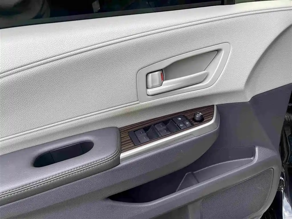 Sienna 2021 2.5L Hybrid Comfort Edition