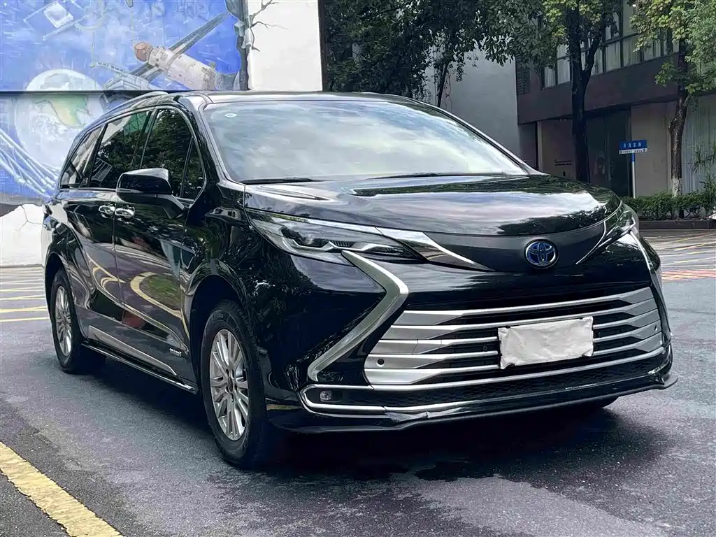 Sienna 2021 2.5L Hybrid Comfort Edition