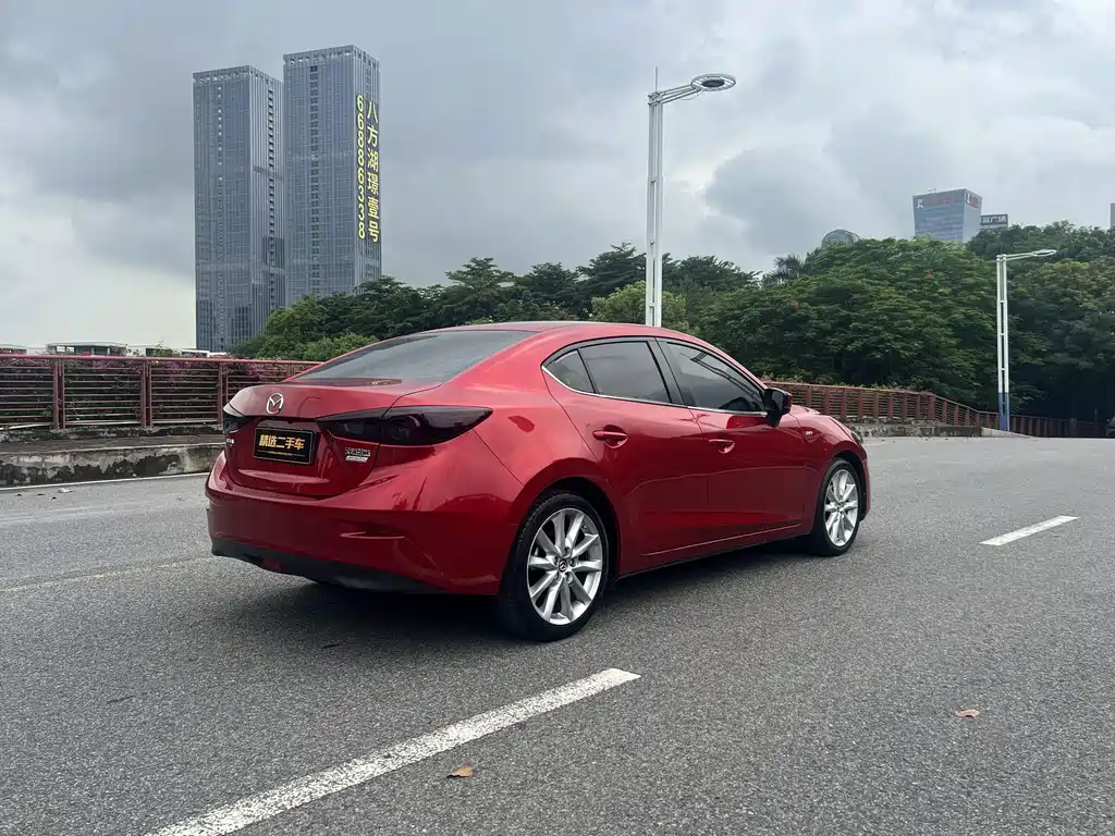 Mazda 3 Atenza 2017 3-door 2.0L automatic premium model National V