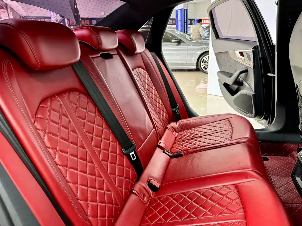 Audi S4 2018 model S4 3.0 TFSI