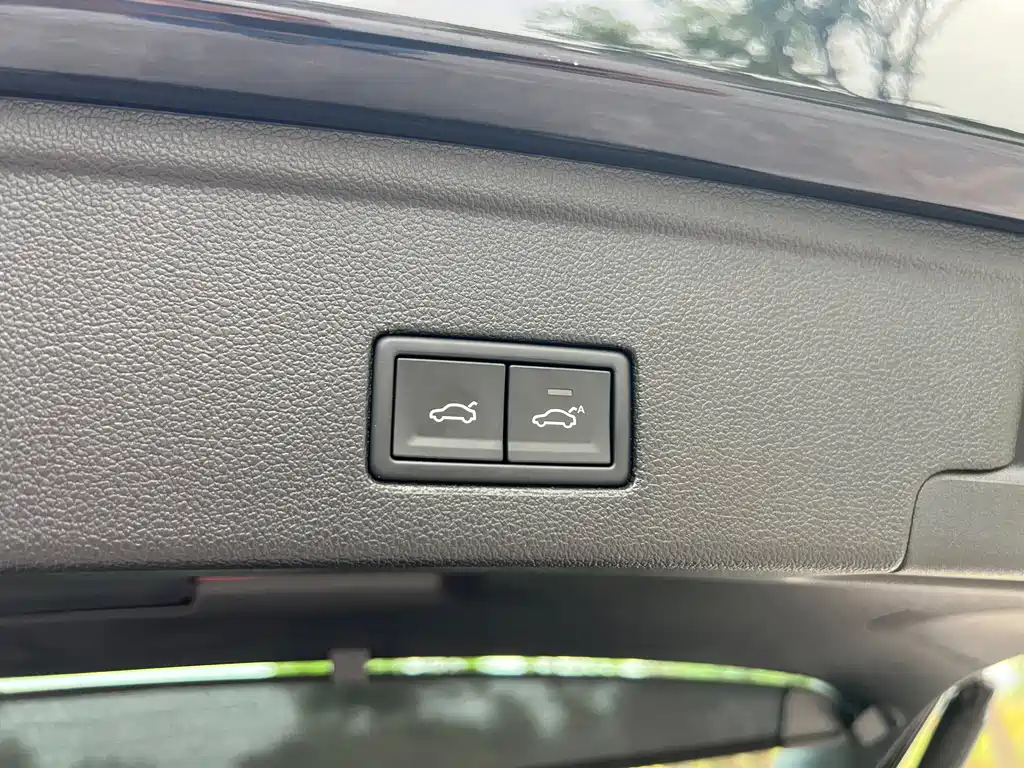 Touareg 2019 2.0 TSI Leading Edition National VI