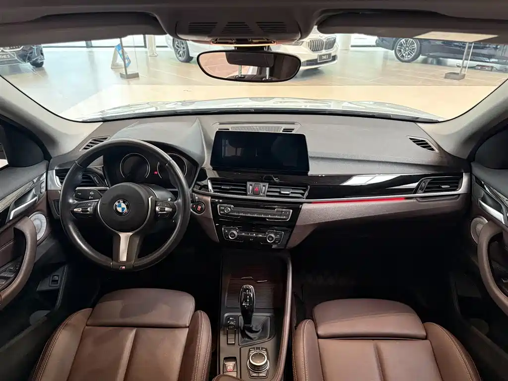 BMW X1 2022 sDrive25Li Leading Edition