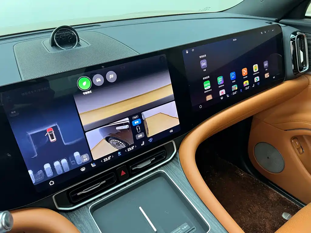 SWM M9 2025 Edition Range-Extended Max Version 52kWh 6-Seater (192-line LiDAR)