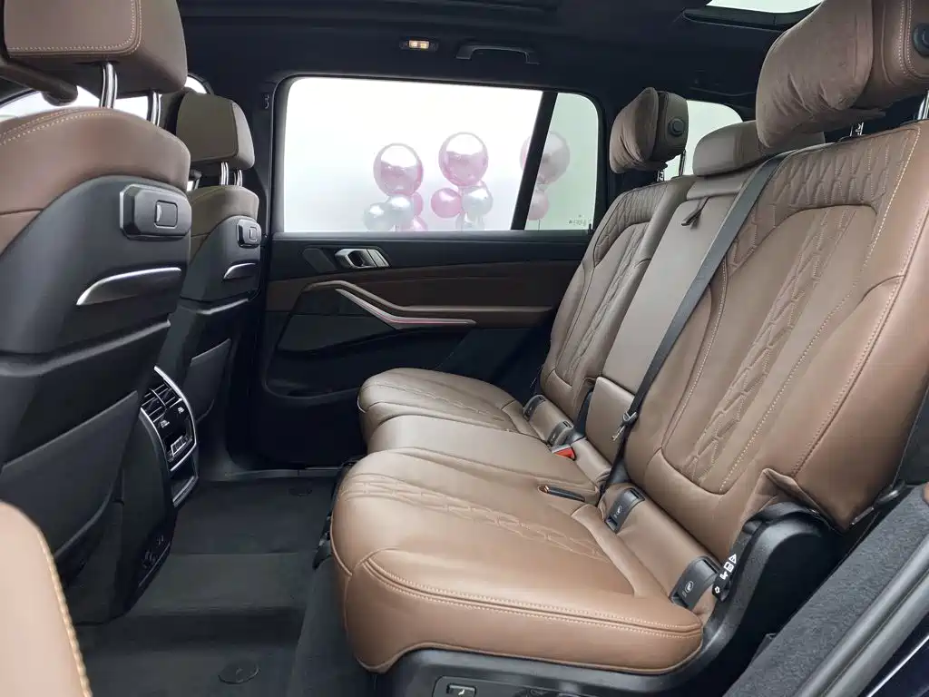BMW X7 2023 xDrive40i Luxury Edition M Sport Package