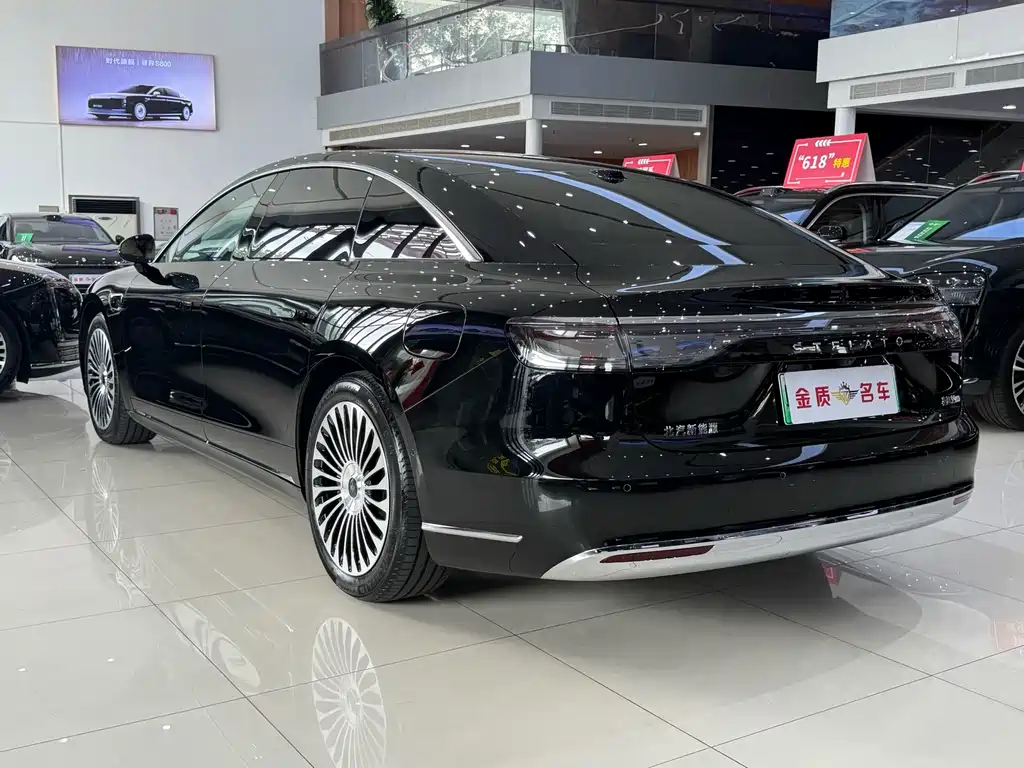Xinjie S9 2026 Edition Range-Extended Ultra Rear-Wheel Drive 53kWh 192-line LiDAR