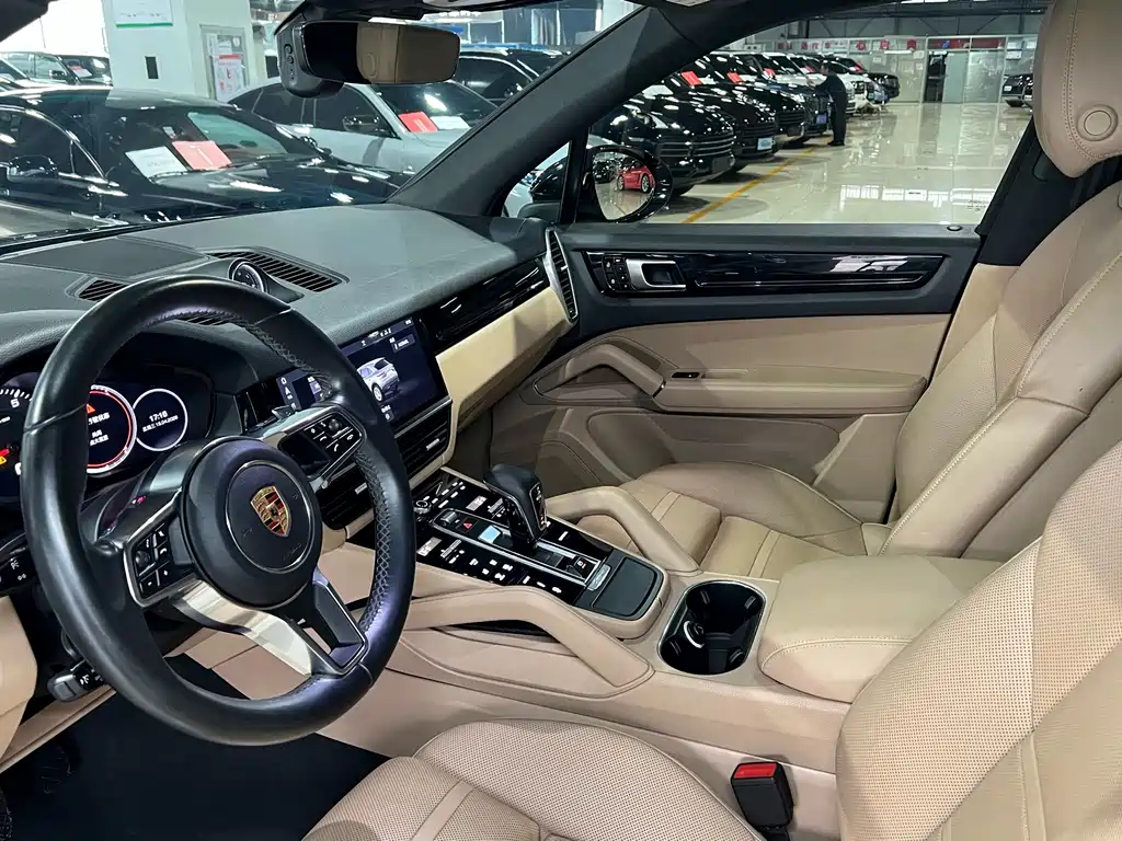 Cayenne 2019 3.0T
