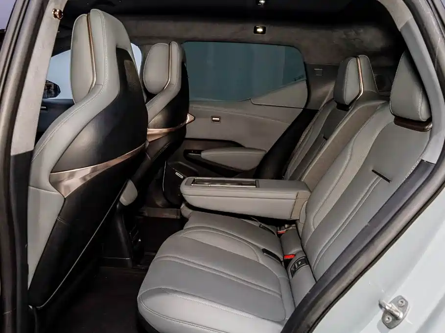 Jizhe X 2023 Model Four-Wheel Drive YOU Edition 4-Seater