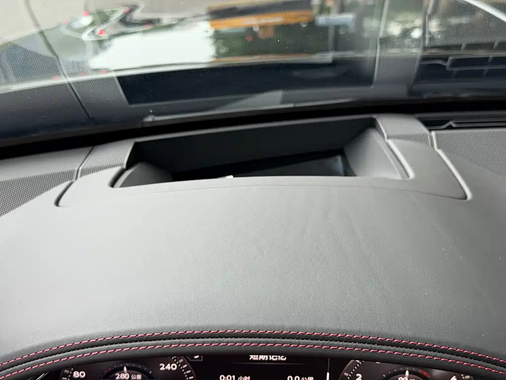 Ferarri 2024 Model 4.0T V8 S