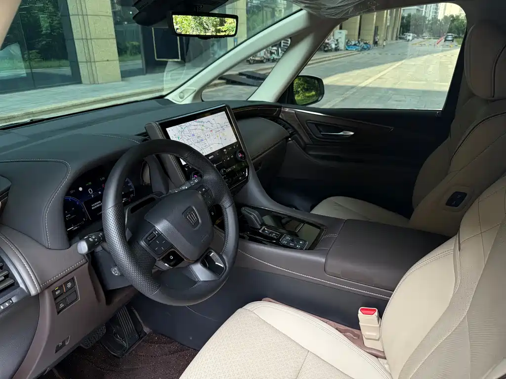 2024 Crown Hybrid 2.5L Prestige Edition