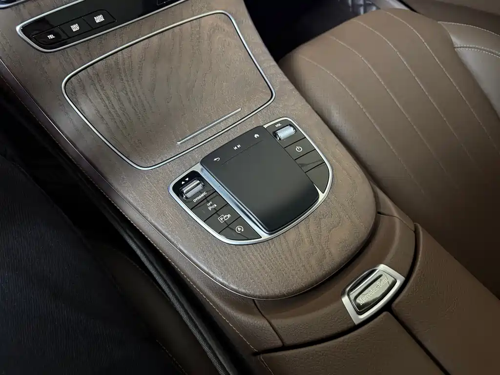 Mercedes-Benz E-Class 2021 Facelift E 300 L Sportline
