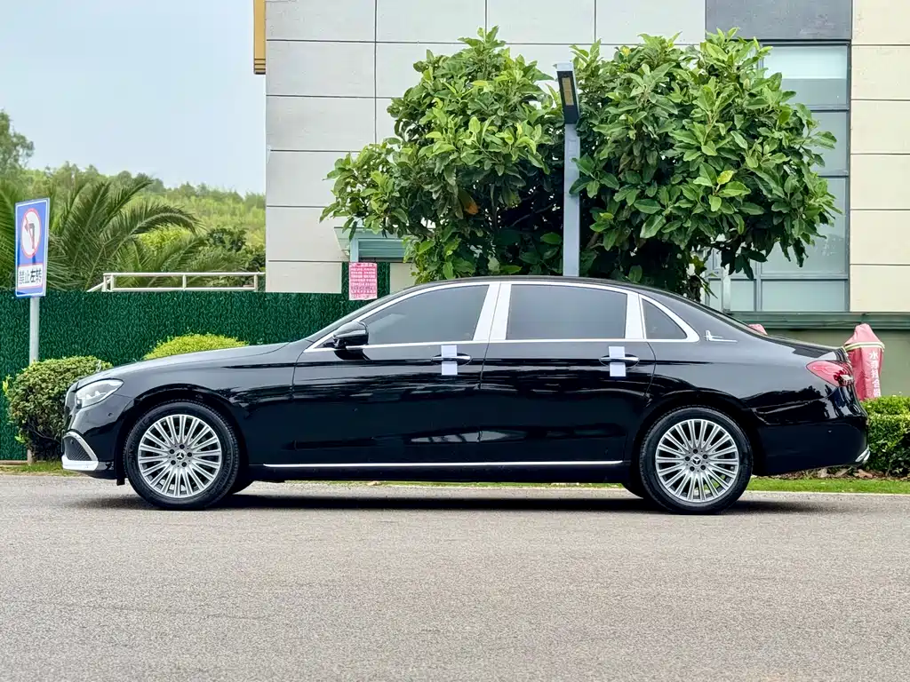 Mercedes-Benz E-Class 2021 Facelift E 300 L Sportline