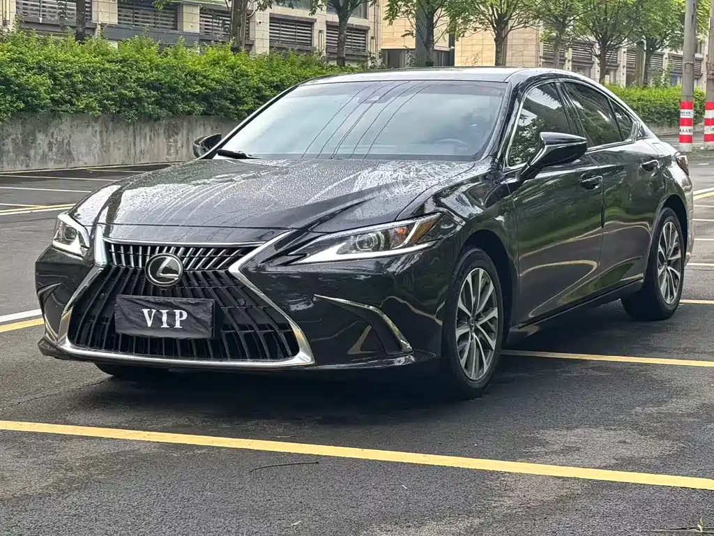 Lexus ES 2022 260 Excellence Edition