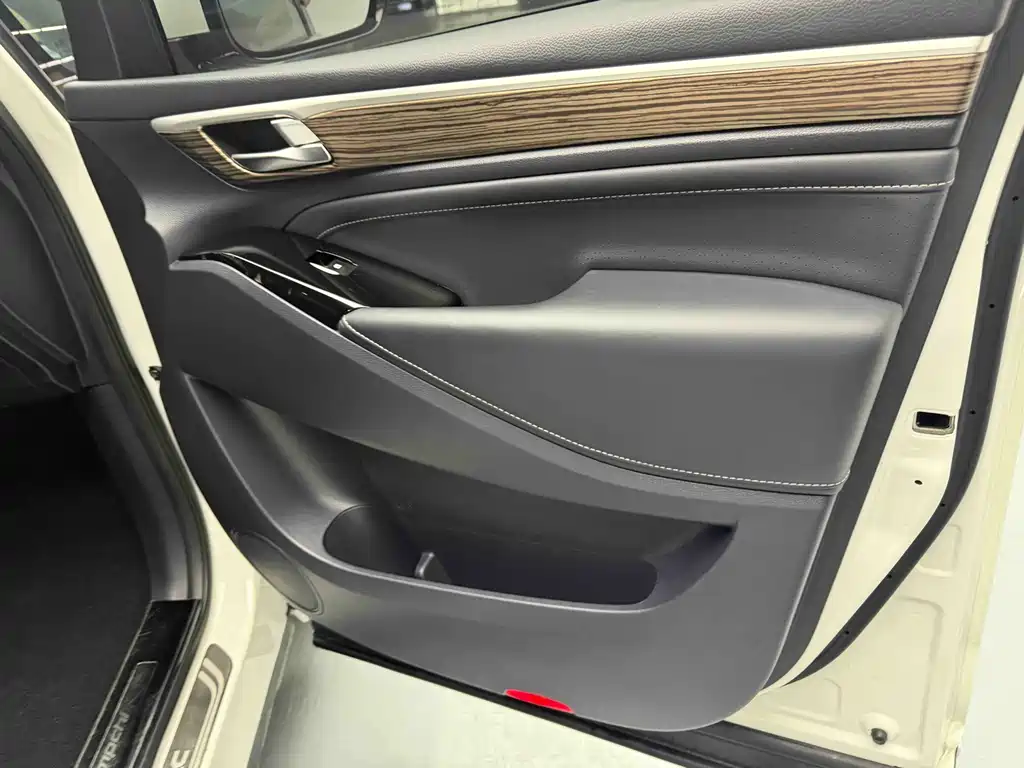 Chery M8 2021款 Lingxiu Series 390T Zunxiang Edition