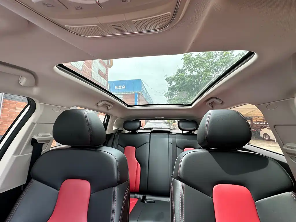 Haval H2s 2018 Blue Label 1.5T Dual Clutch Luxury Edition