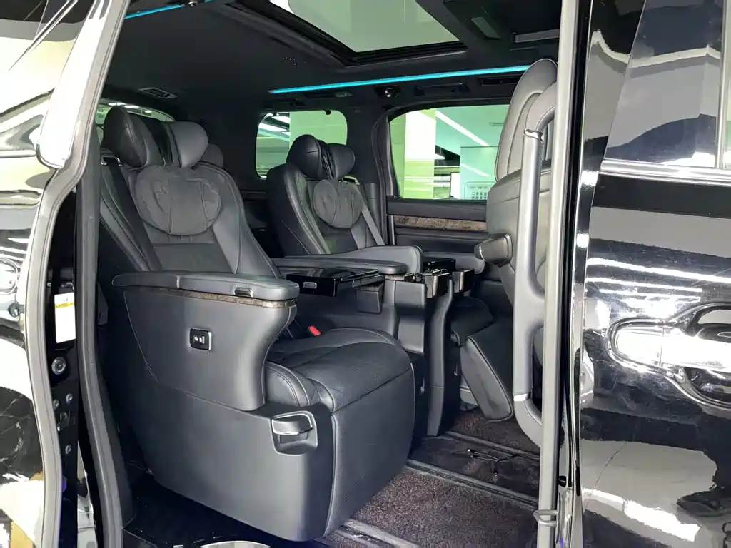 Velfire 2020 2.5L HV Prestige Edition