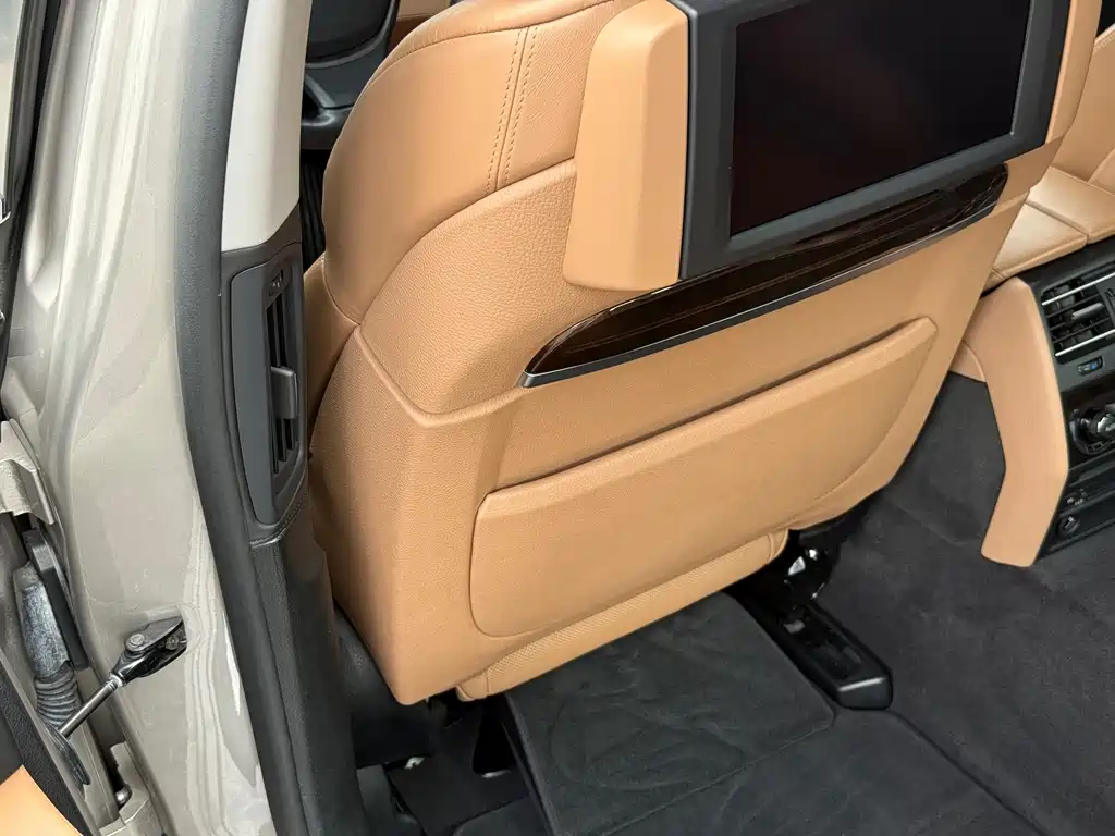 BMW 7 Series 2010 model 760Li