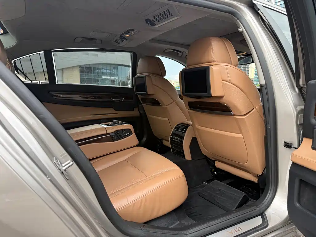 BMW 7 Series 2010 model 760Li