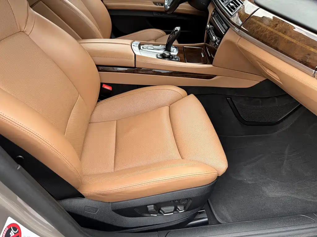 BMW 7 Series 2010 model 760Li