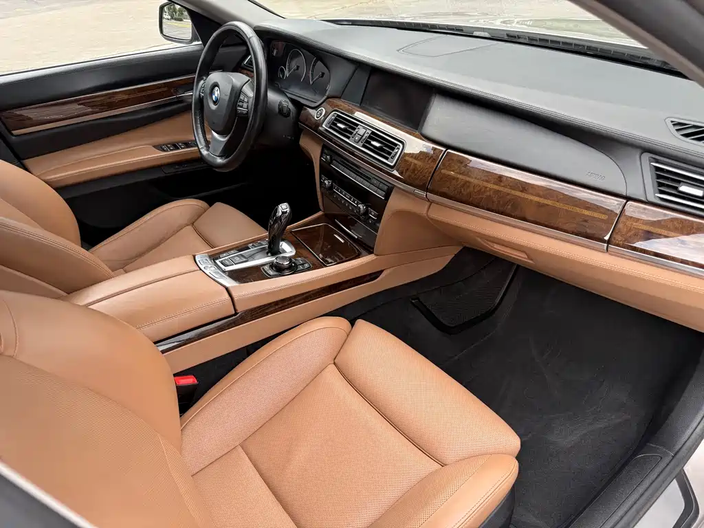 BMW 7 Series 2010 model 760Li