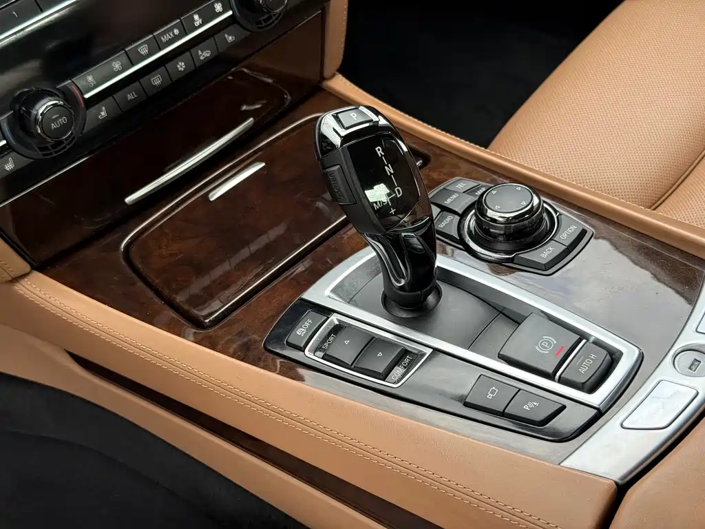BMW 7 Series 2010 model 760Li