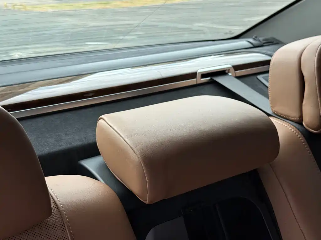 BMW 7 Series 2010 model 760Li