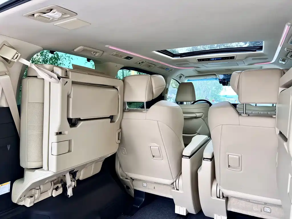 Alphard 2021款 Hybrid 2.5L Prestige Edition