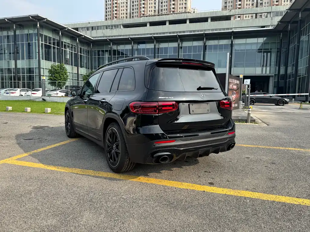 Mercedes GLB AMG 2026 35 4MATIC