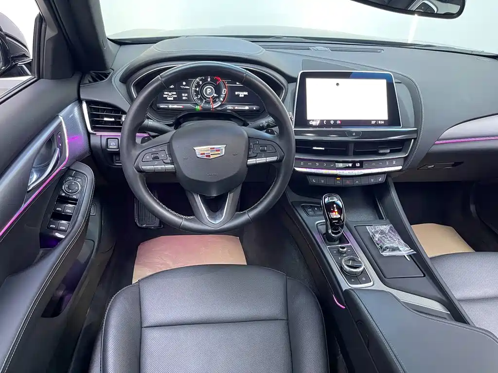 Cadillac CT5 2023 28T Luxury (Standard)