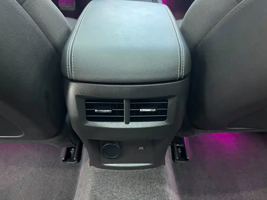 Cadillac CT5 2023 28T Luxury (Standard)