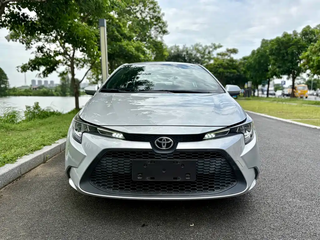 Leon 2019 185T CVT Advance Edition National V