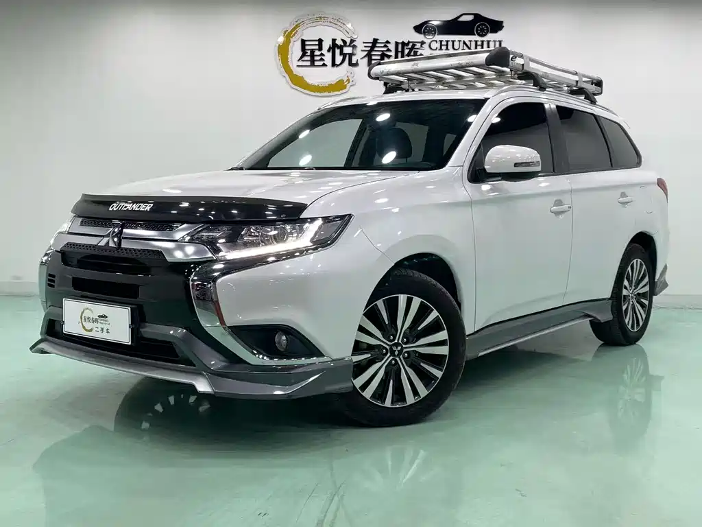 Outlander 2021款 Facelift 2.0L 2WD Enjoyment Edition 7-seat