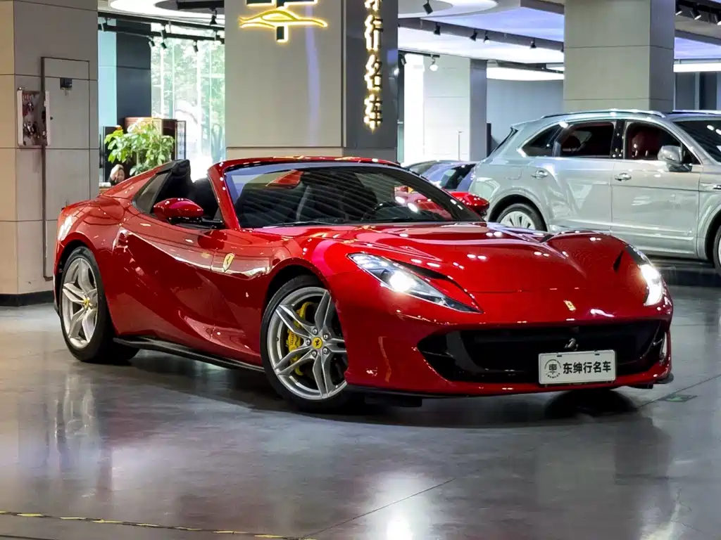 Ferrari 812 GTS 2020款