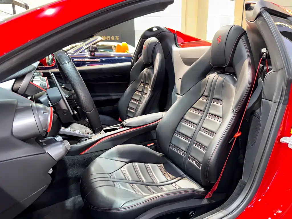 Ferrari 812 GTS 2020款