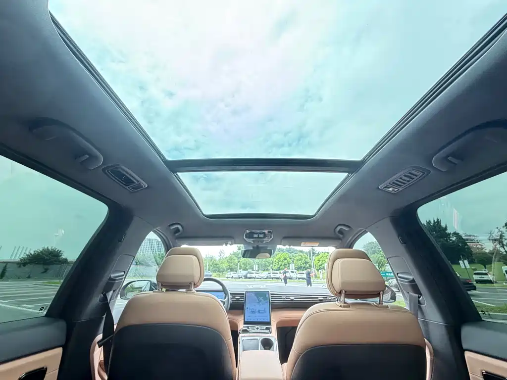 NIO ES8 2020 Model 580KM Six-Seater Edition