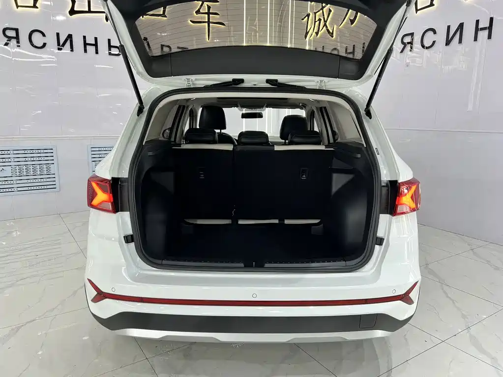 Volkswagen VS7 2022 1.4T Automatic Advance Pro Edition