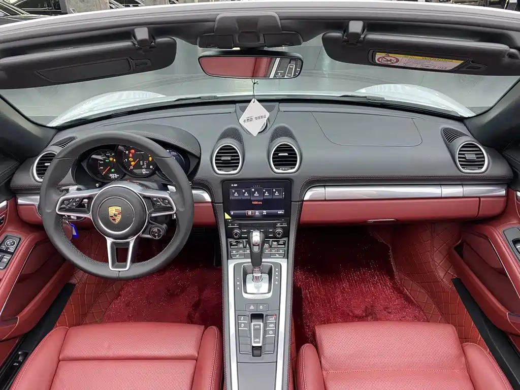 Porsche 718 Boxster 2.0T 2022 Model