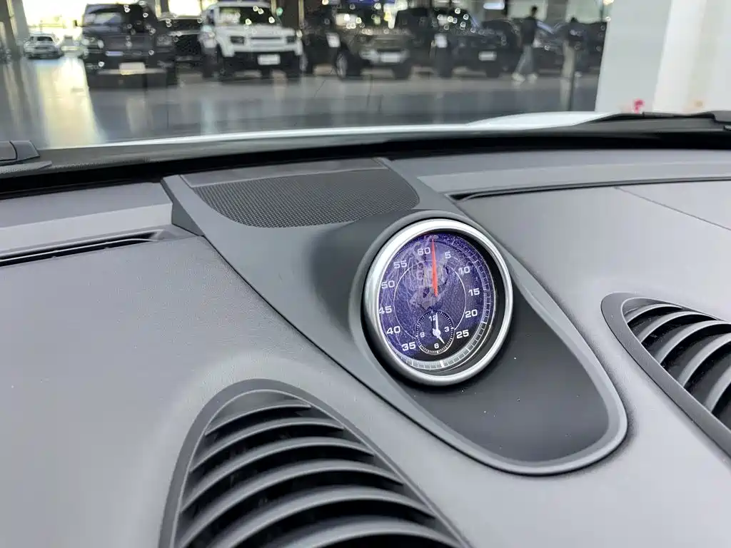Porsche 718 Boxster 2.0T 2022 Model