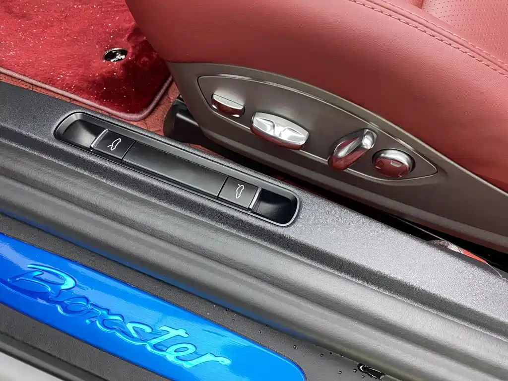 Porsche 718 Boxster 2.0T 2022 Model