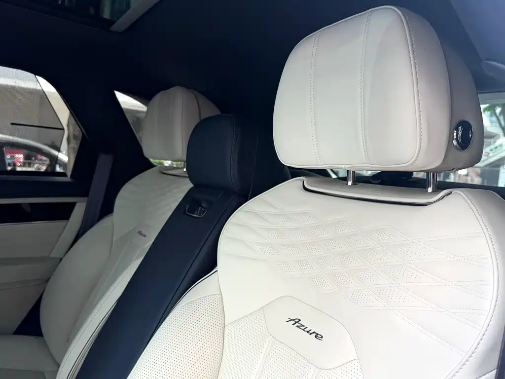 Range Rover 2023 4.0T V8 Long Wheelbase Autobiography Edition