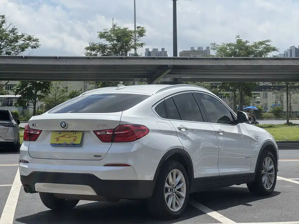 BMW X4 2014 xDrive28i Leading Edition