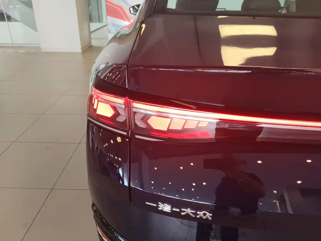 Magotan 2024 380TSI DSG Prestige Edition