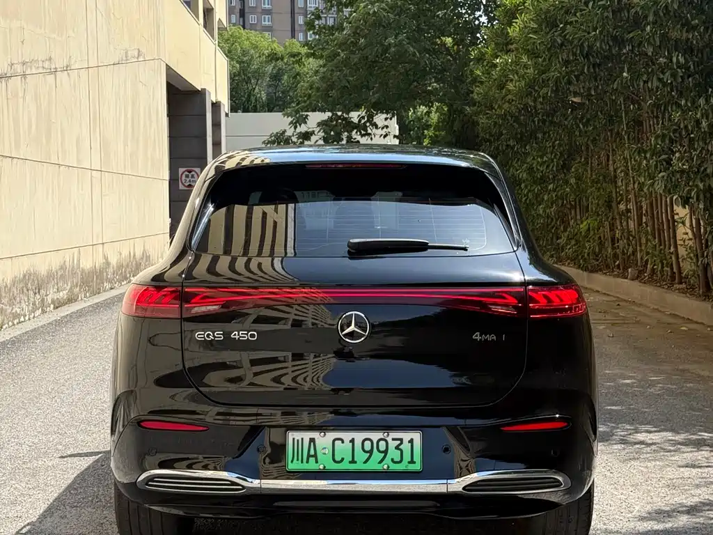 EQS SUV 2023 450 4MATIC Pioneer Edition